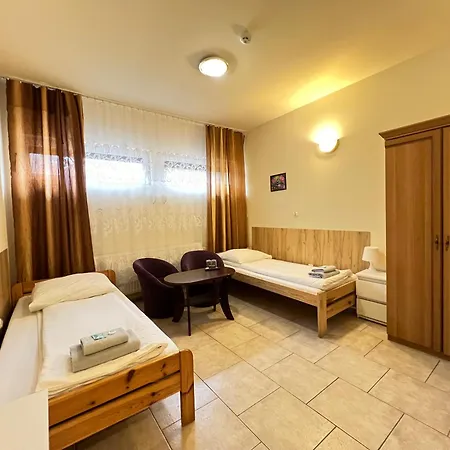 ETNA - Hostel -Noclegi Rzeszów-3